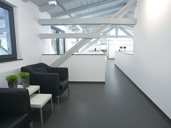 Dichte und geschlossene Oberfläche 113_300_304_5913_S