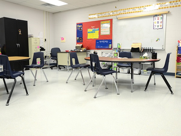 3-WaltonVeronaES_Mob