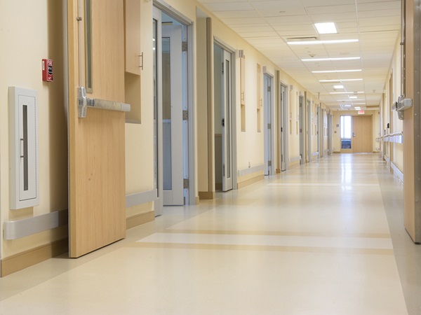 nora_SiPh_HC_US_1-albany med_Mob_1000x750