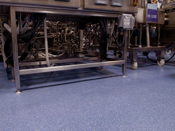 Biopharmaceutical Manufacturing Facility in the United States with nora GMP flooring