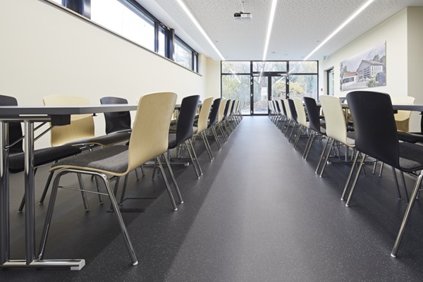 Veranstaltungs- und Besprechungsraum in Feuerwehrhaus